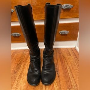 Fly London,knee high boots,size 10.